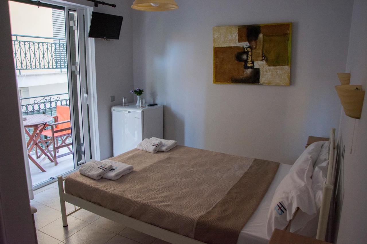 Appartamento George House Kariótai Esterno foto